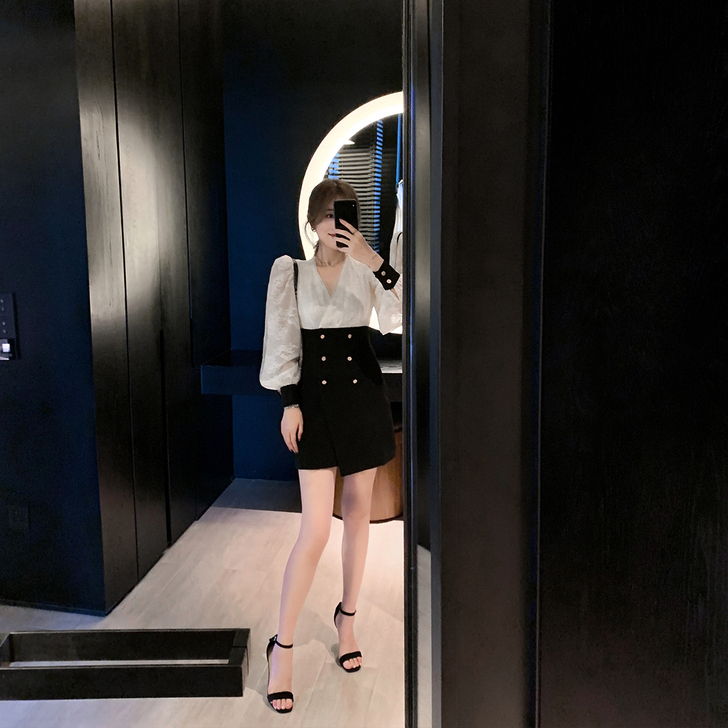 ByYou 秋款v领蕾丝拼接西装轻奢名媛连...