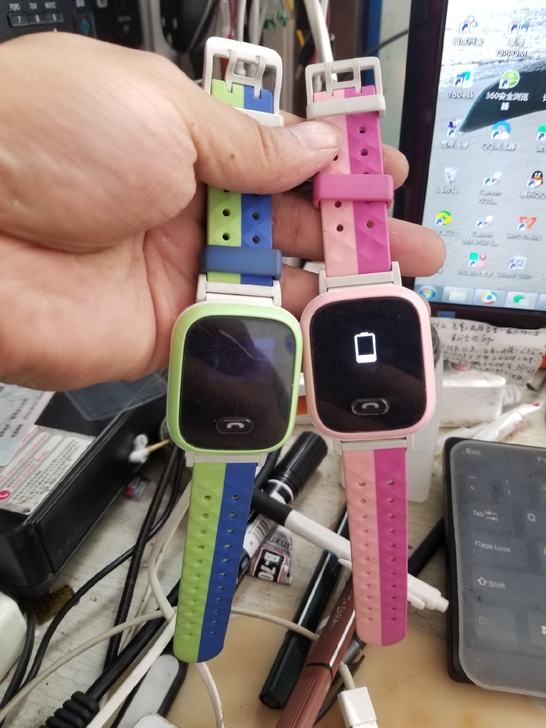 两个小天才手表电话