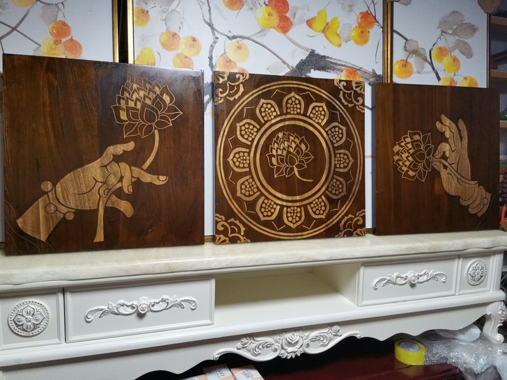 胡桃木实木佛手莲花壁画挂画，手工雕刻，品相...