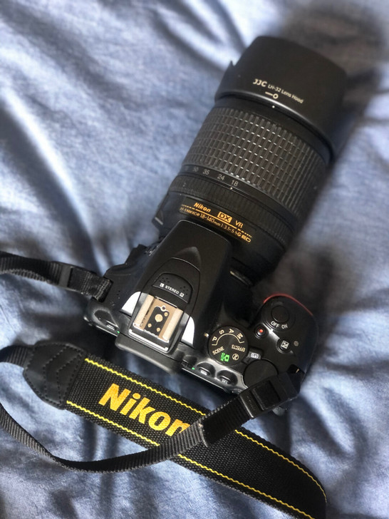 尼康单反D5500,忘记啥时候入手的,配套...