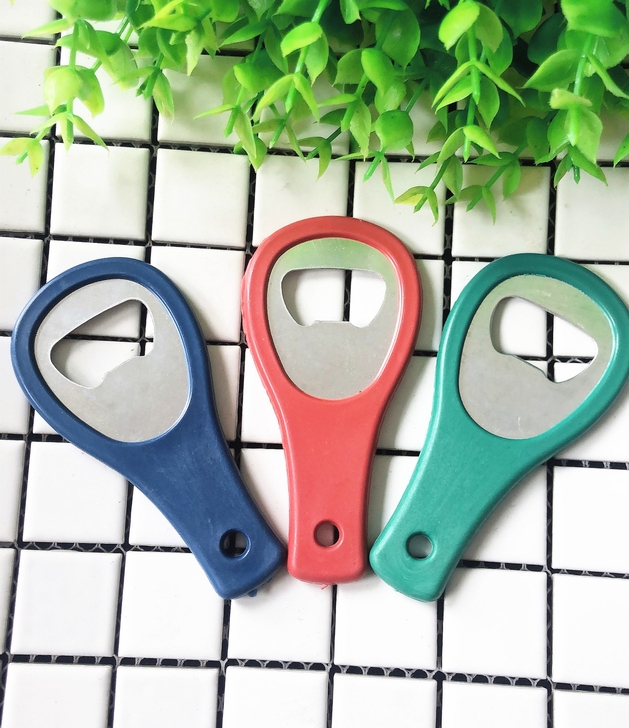 一元彩色塑料开瓶器 啤酒开 启瓶器一元一件...