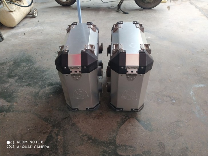 拉力摩托边箱（风顺牌的）