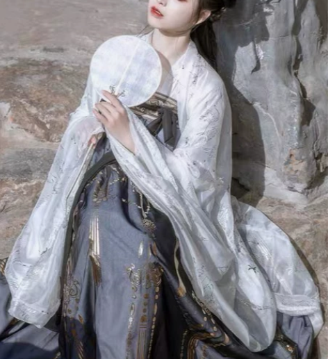 艺缕黑云鹤大全套 上衣裙子S大袖衫M 感兴...