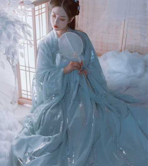 清衣柜艺缕 蓝云鹤大全套！    s码 正...