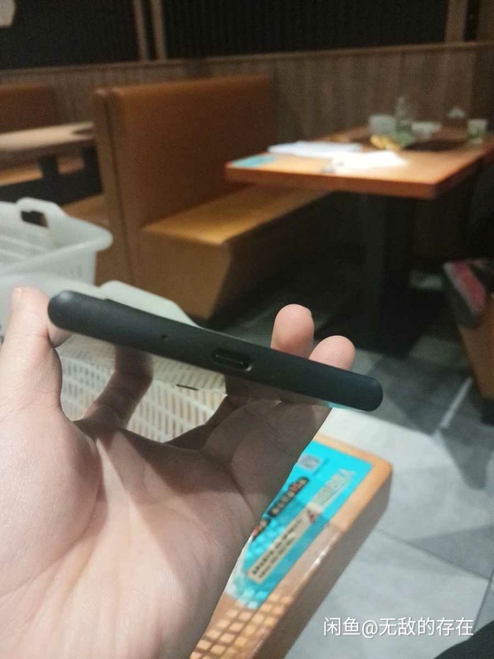 索尼xz1，我也是从别的老哥那里收的，刷了...