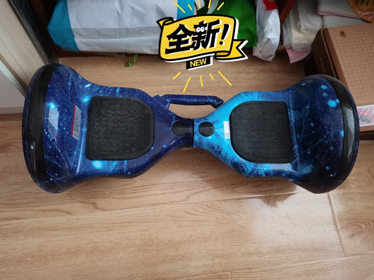 使用过一次，全新平衡车低价处理，原价156...