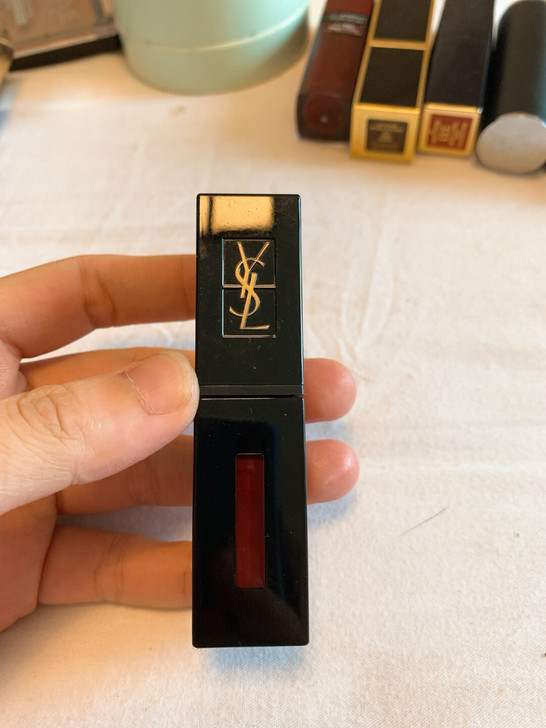 YSL 圣罗兰 镜光唇釉 色号409，颜色...