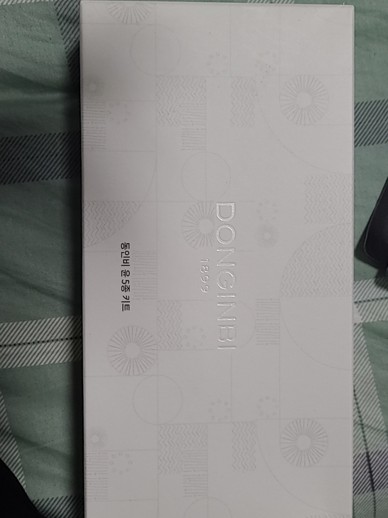小红书 韩承浩直播间购入 赠品来的