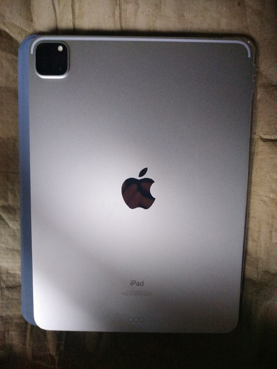 ipadpro2021，M1芯片8+128...