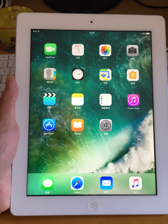 ipad4，16g，自然使用痕迹，功能正常...