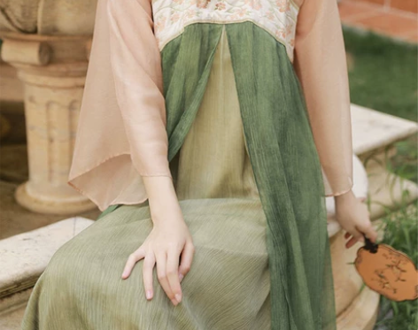 2022年秋季新款改良七分袖汉服齐胸儒裙汉...