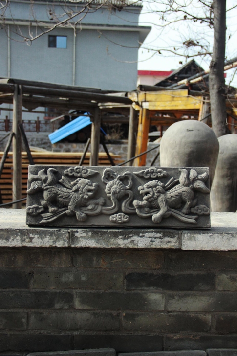 《老砖雕刻画##amp；ldquo；双狮戏...