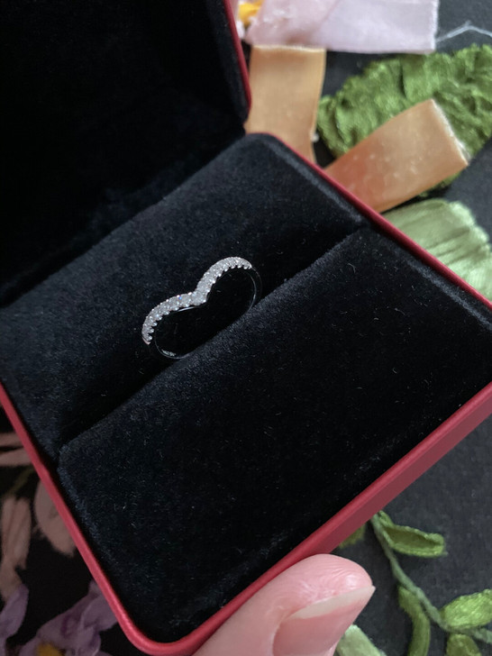 18kAu750白金色钻石戒指 天然南非真...