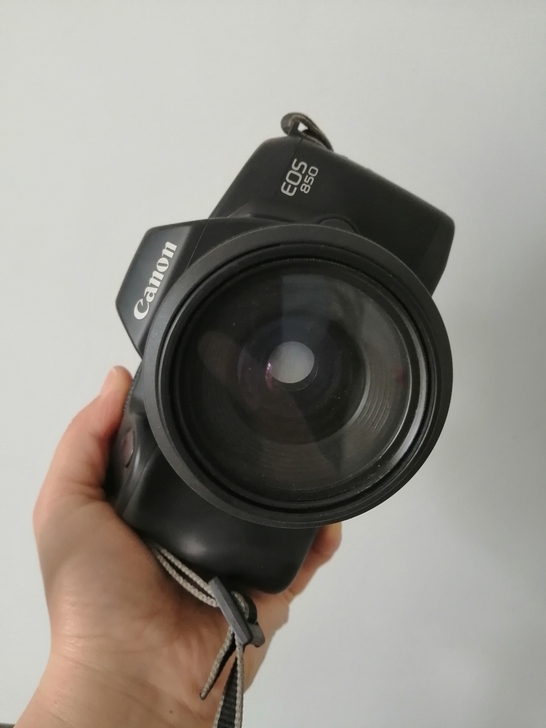佳能EOS850单方相机