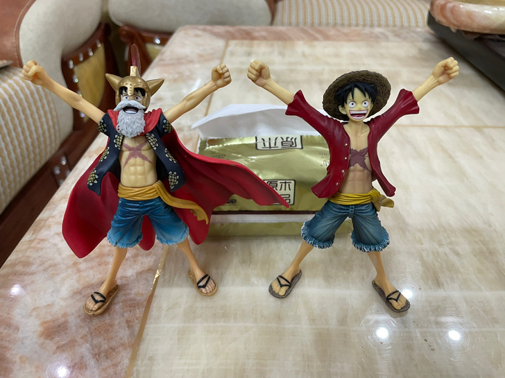 两个ZERO散货路飞 均无盒子无底座 瑕疵...