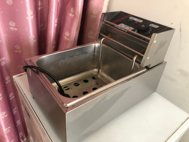 炸锅单,八成新,没盖子和炸蓝