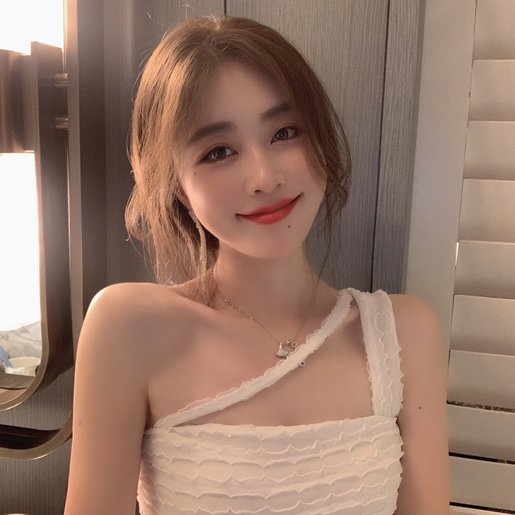 byyou 背心吊带，哎，都是小