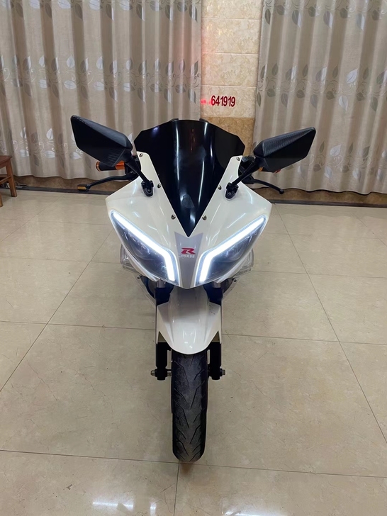 精品新款大GT代大跑车！行驶一千公里成色完...