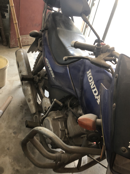 本田摩托车，金锋锐，证件齐全，2w多公里，...