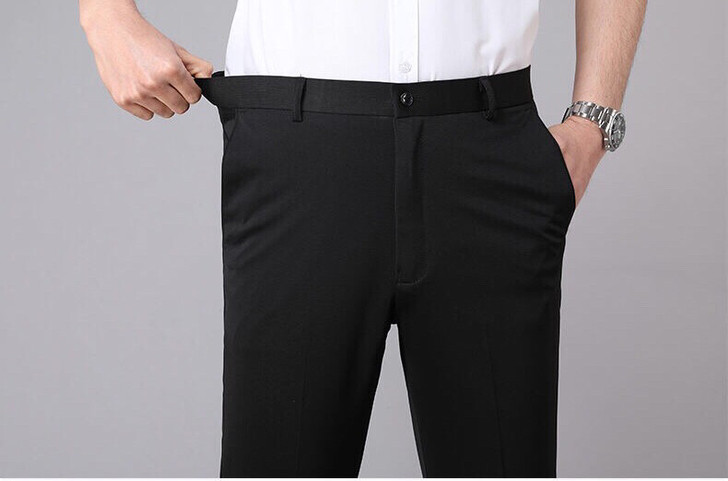 之前开了一家男装店，进了很多修身西装裤，现...