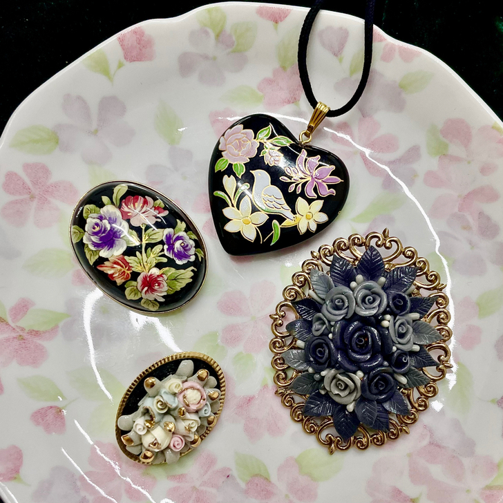 黑色系 印花陶泥鎏金胸针 丝巾扣 复古vi...