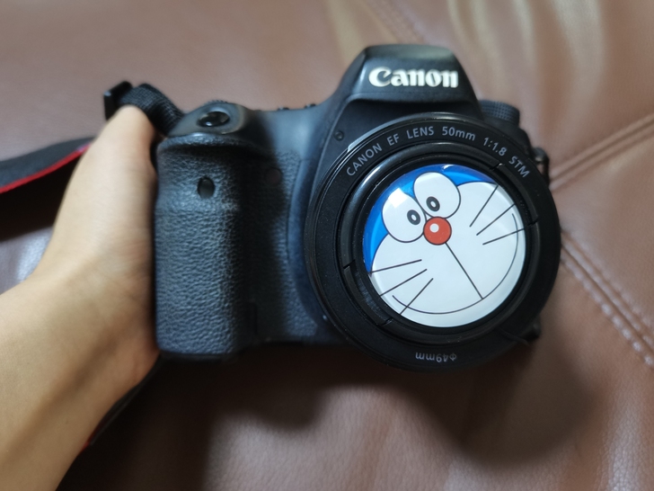 【品牌型号】:佳能6D和小痰盂三代