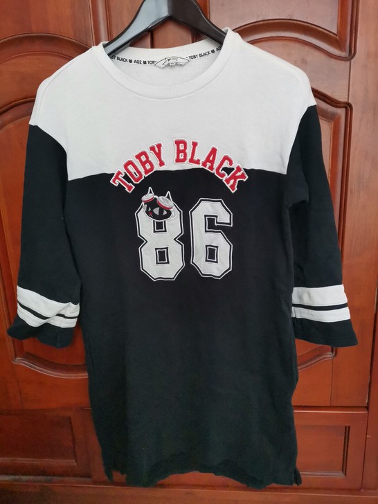 a02中袖连衣裙 L码 购买后仅试穿一次 ...