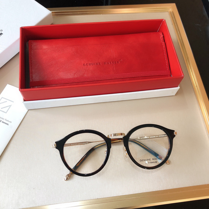 GENUINE MASTERMODEL：G...