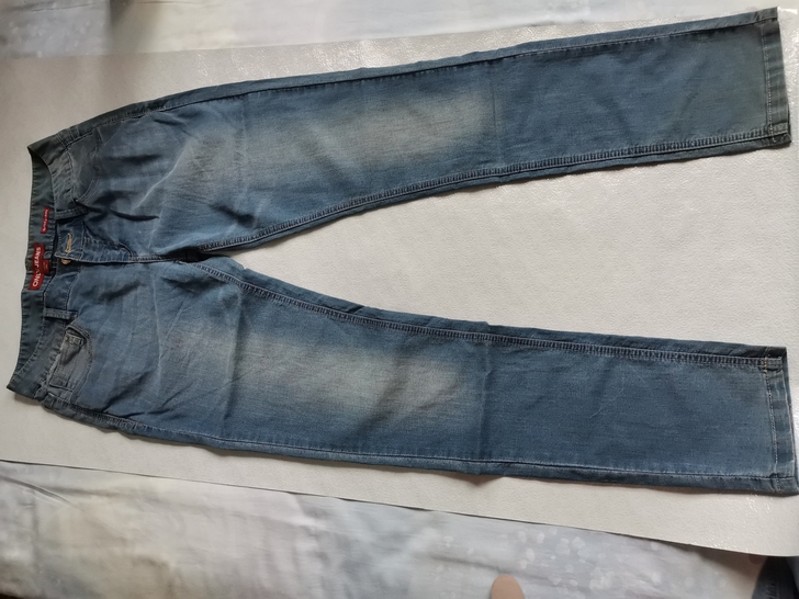 本人进货想干实体店，后因上班没干，手里有一...