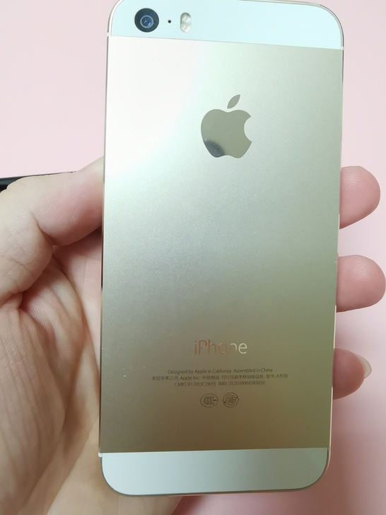 苹果5s A1530国行手机，蓝牙，照相，...