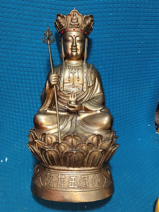地藏王菩萨铜佛像，高30厘米，重3.7斤，...