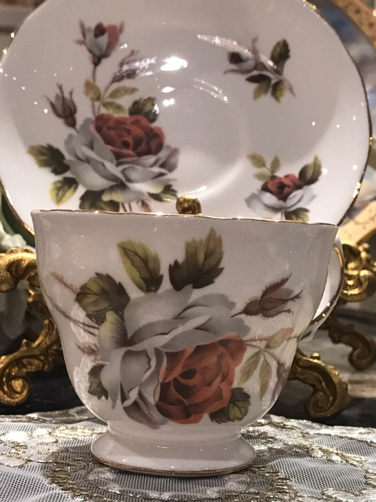 英国女王安骨瓷杯碟。西洋中古瓷器。假面舞会...