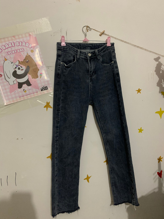直筒灰色牛仔裤s码