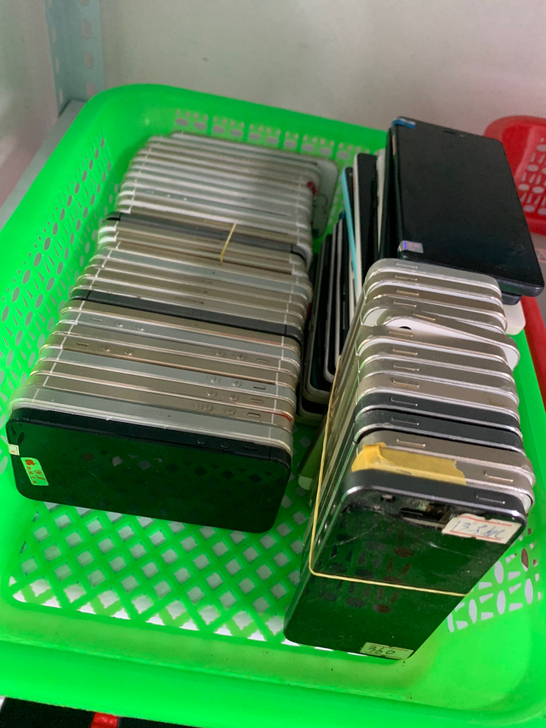 iPhone5s 16G国行三网原装工作室...