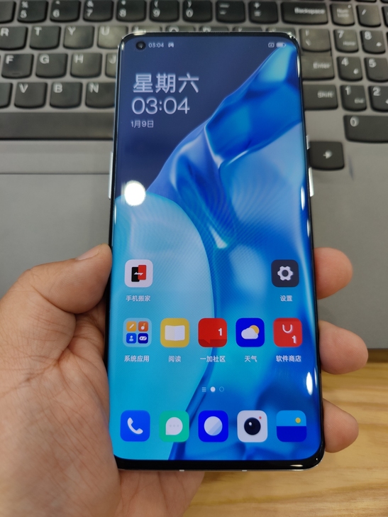 一加9PRO 12加256G顶配闪银色，4...