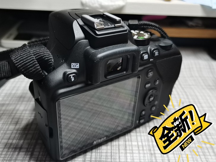 全新 的尼康D3500