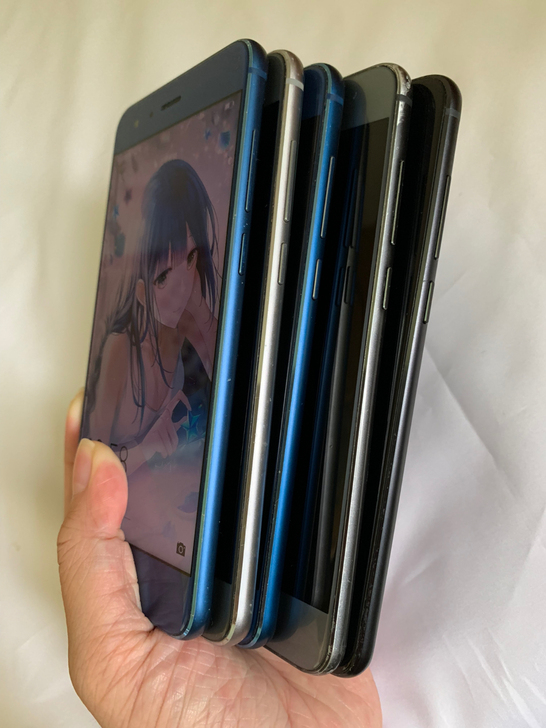 直播闲置华为荣耀9手机，很少用，成色很新，...