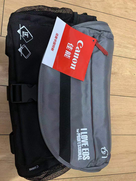佳能摄影包，如图实拍，仅此一个包邮，喜欢就...