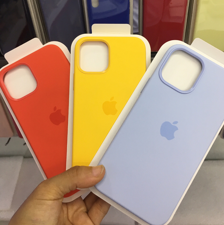 iPhone11硅胶套12动画吸磁液态硅胶...
