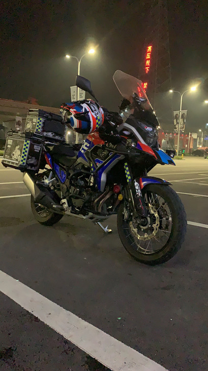 出售凯越500x高配拉力adv 摩托车