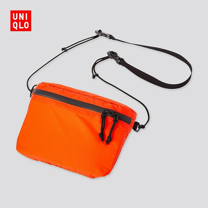 全新！优衣库  轻型腰包 423485 U...