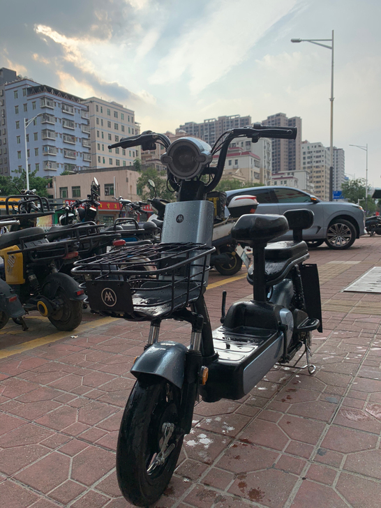 二手爱玛电动车