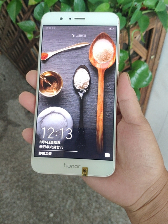 华为荣耀v9  内存4+64二手手机