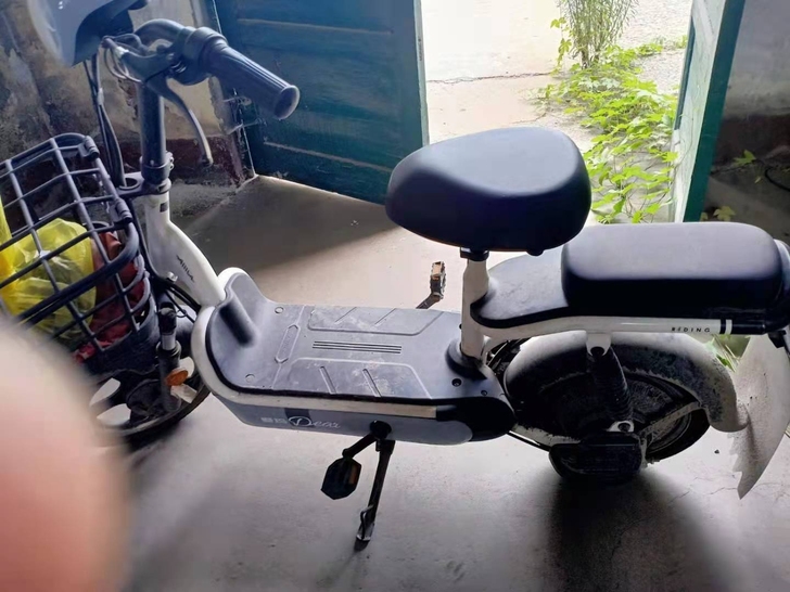 电动车买来10个月   4天只骑一次。骑一...