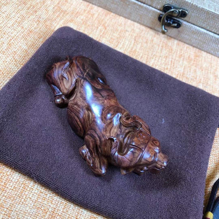 海南黄花梨摆件，海南黄花梨手把件，牛气冲天