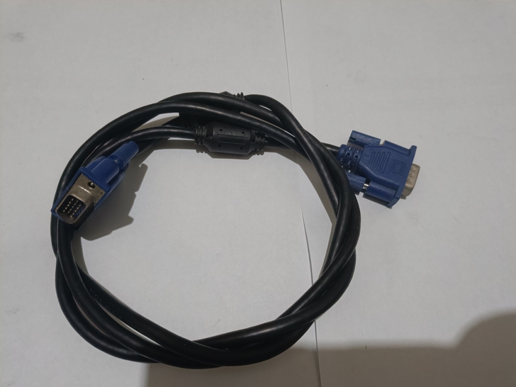 显示器和电脑主机vga连接线 5元出,自取...