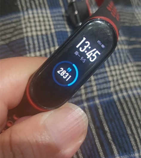 小米手环5nfc版 感兴趣的话点“我想要”...