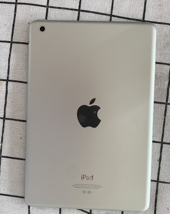 闲置自用iPad mini2  32G，9...