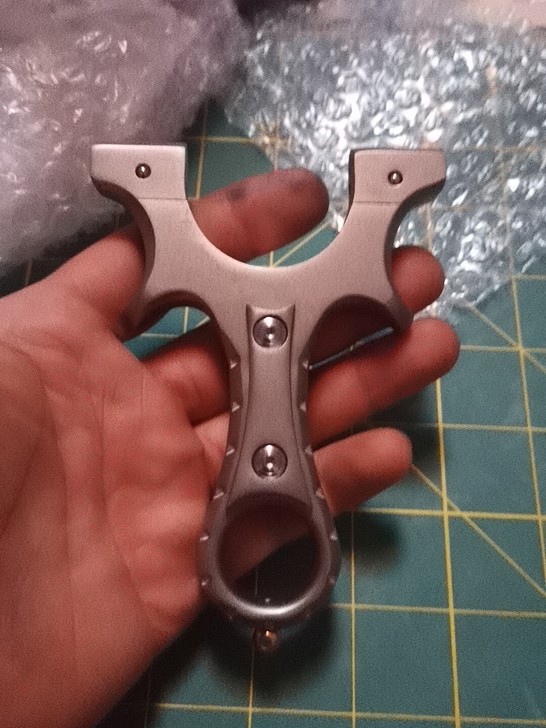 处理几把微瑕疵吃鸡夹片快压夹片弹弓不影响使...