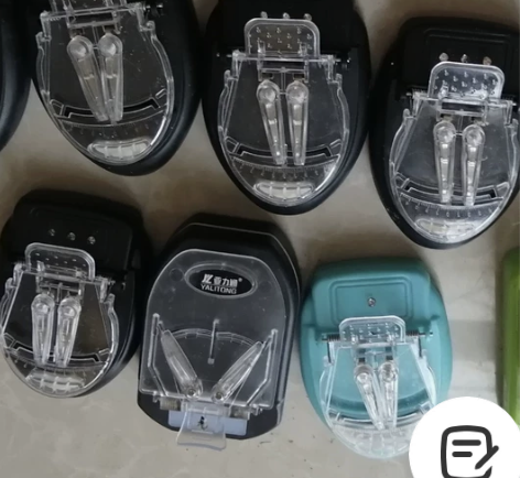 万能充，手机电池，充电器，5元一个，10个...